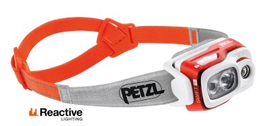Nabíjecí čelovka Petzl Swift RL - modrá