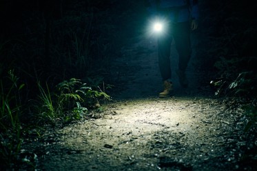 Olight Baton 3 Pro Max NW - oranžová
