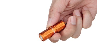 Olight i1R 2 Pro -oranžová