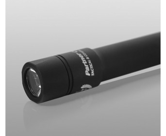 Ruční svítilna Armytek Partner C4 XP-L