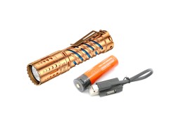 Svítilna AceBeam E70-CU